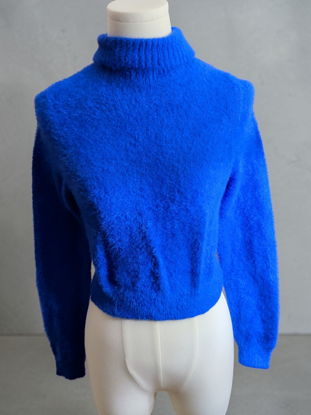 SHEIN Unity Crop Fuzzy Pullover